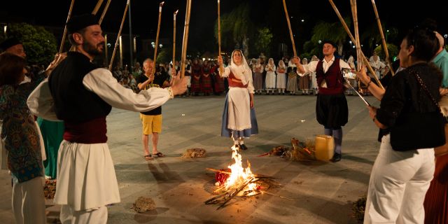 Λύκειο Ελληνίδων Αργοστολίου: Του Άη Γιάννη του Λαμπαδιάρη @Πλατεία Βαλλιάνου [23.06.2024]