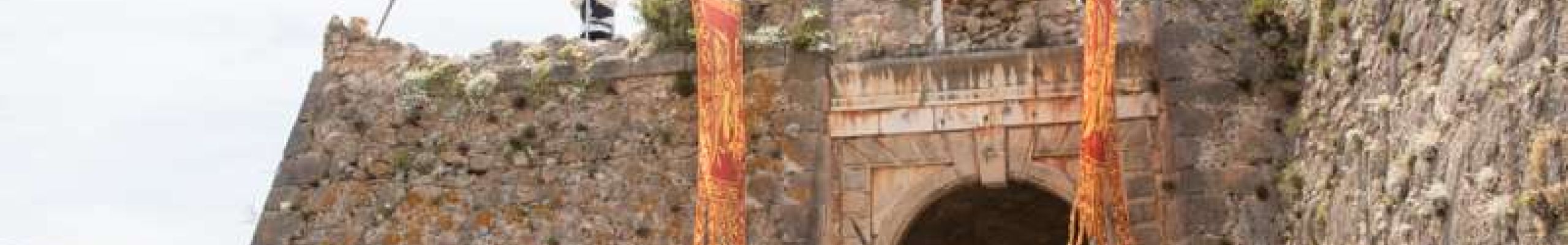 Αναπαράσταση αλλαγής φρουράς μπροστά από το Ενετικό Κάστρο στην Άσσο [05.06.2021]