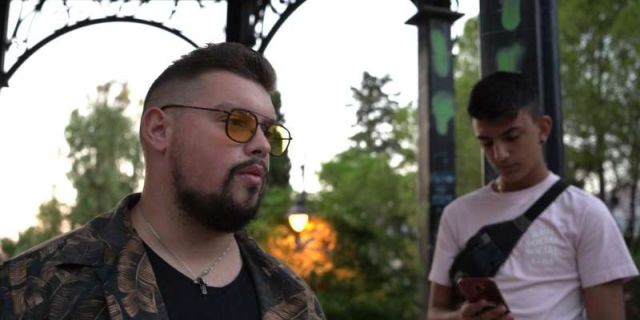 Κυκλοφόρησε το 1ο άλμπουμ του Sam «Οφθαλμαπάτη»!