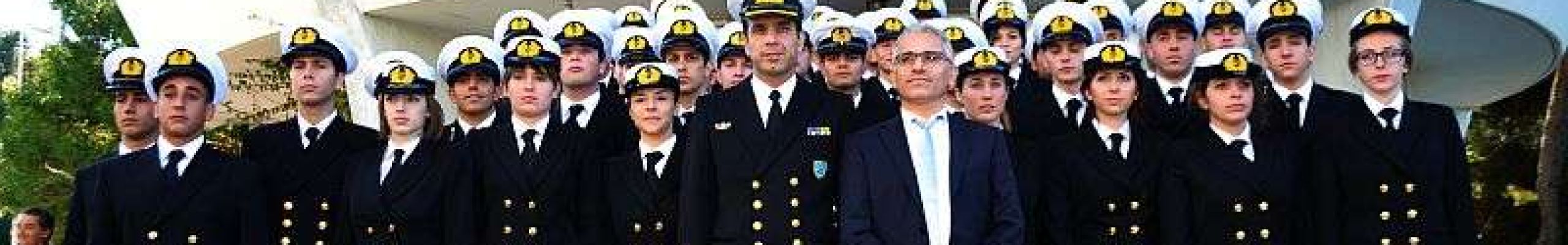Η Κοπή της Πρωτοχρονιάτικης Πίτας Α.Ε.Ν. Ιονίων Νήσων και Ναυτικού Συλλόγου