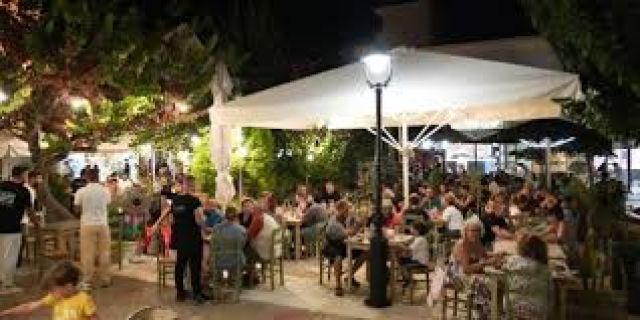 Το Paprika Grill House αναζητά  προσωπικό για ολοχρονική απασχόληση