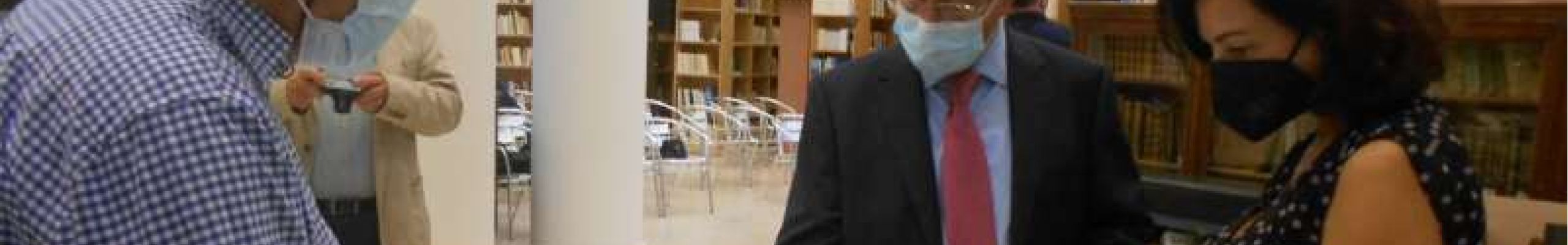 Πρόγραμμα εκδηλώσεων και ευχαριστίες από την Ιακωβάτειο βιβλιοθήκη