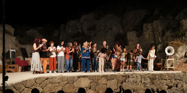 Θεατρική Παράσταση: «Γιοί & Κόρες» @Λόφος Μασπάλι [31.07.2026]