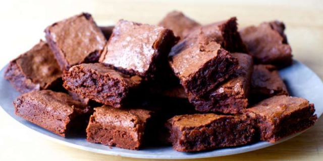 Αυτή η συνταγή για brownies θα σου λύσει δύο προβλήματα..