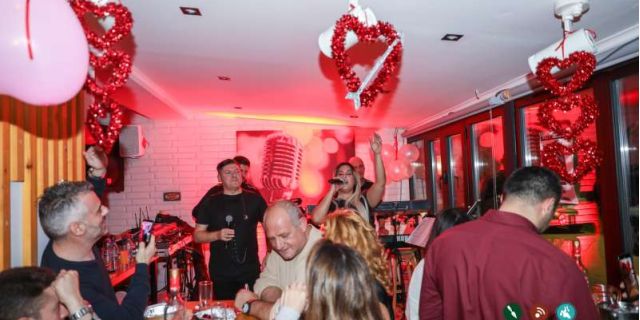 Δημήτρης Γιώτης @ CRAZY GEORGE BAR [14.02.2020]