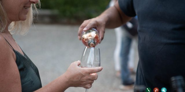Kefalonia Winemakers : «DRINK PINK» εκδήλωση με το Ροζέ κρασί του καλοκαιριού @Νάπιερ [06.08.2022]