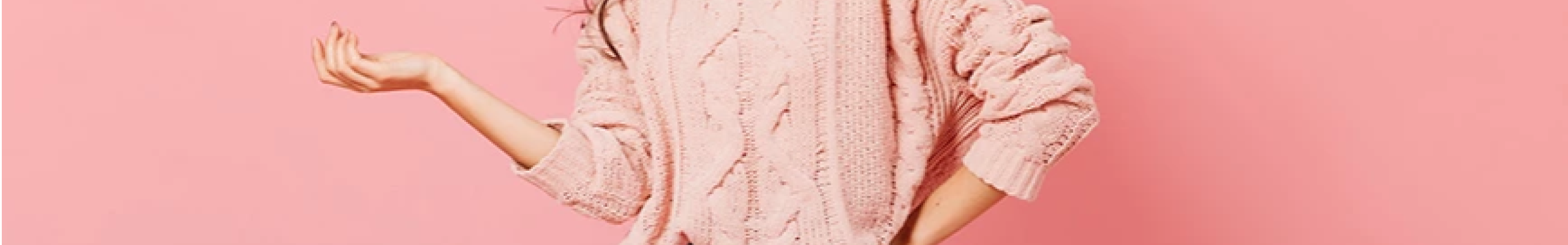 5 κομψοί τρόποι για να συνδυάσετε με στυλ το mom τζιν σας