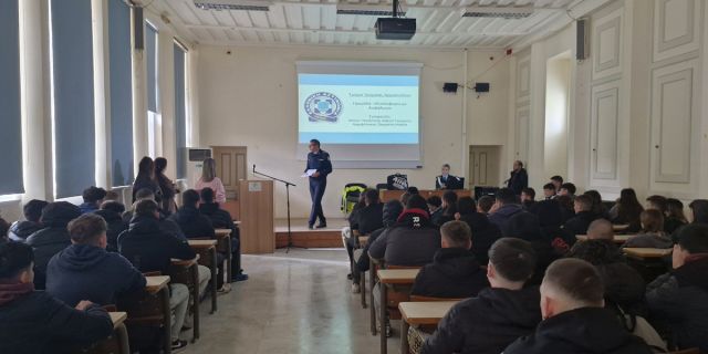 ΕΠΑΛ Ληξουρίου: Ευχαριστήριο μήνυμα προς την Τροχαία για την πολύτιμη επίσκεψή της