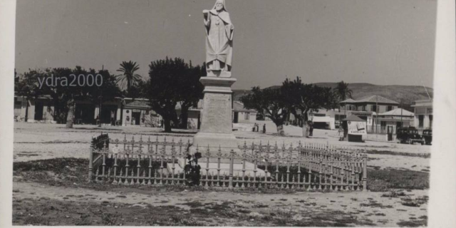 Ρετρό: Πλατεία Μηνιάτη στο Ληξούρι