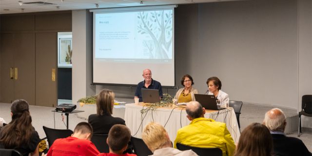 Παρουσίαση Βιβλίου «Βίωμα ελιάς… και άλλες περιπέτειες!» του Τάκη Βασιλάτου @Κέφαλος [25.10.2026]
