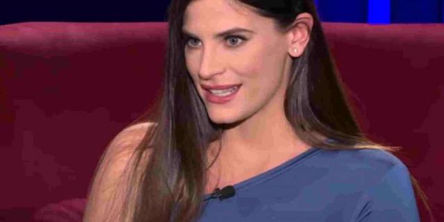Χριστίνα Μπόμπα: Αποκαλύπτει για ποιο λόγο έκανε εξωσωματική γονιμοποίηση
