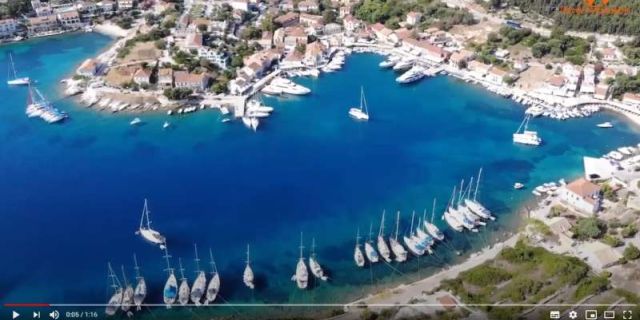 Το κοσμοπολίτικο Φισκάρδο με τους δύο ακοίμητους φρουρούς του – Travel Inspiration