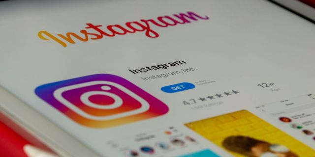 Τέλος ο εθιστικός σχεδιασμός σε Facebook και Instagram