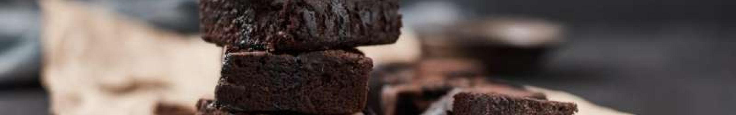 Νηστίσιμα brownies με 6 υλικά: Πεντανόστιμα και πανεύκολα, γίνονται στο λεπτό