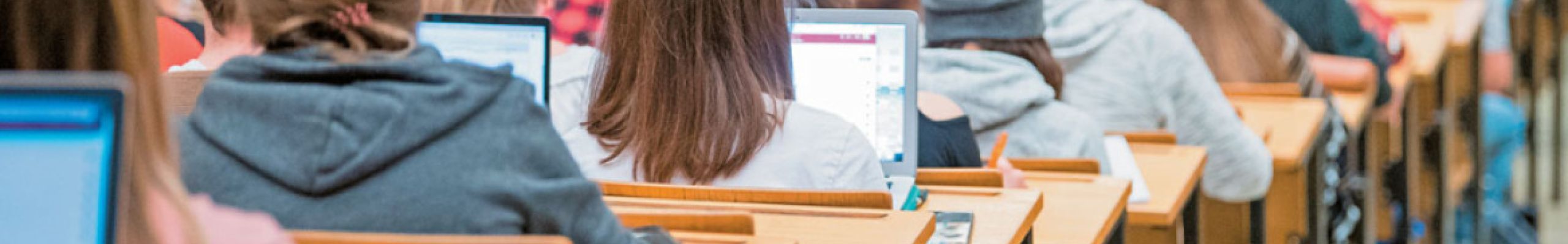 Διαγράφονται 280.000 «αιώνιοι» φοιτητές – 35.000 ζήτησαν παράταση σπουδών
