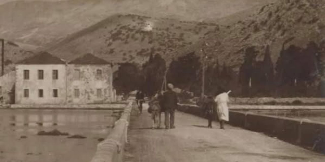 Ρετρό: Δείτε δύο προπολεμικές φωτογραφίες του Αργοστολίου!