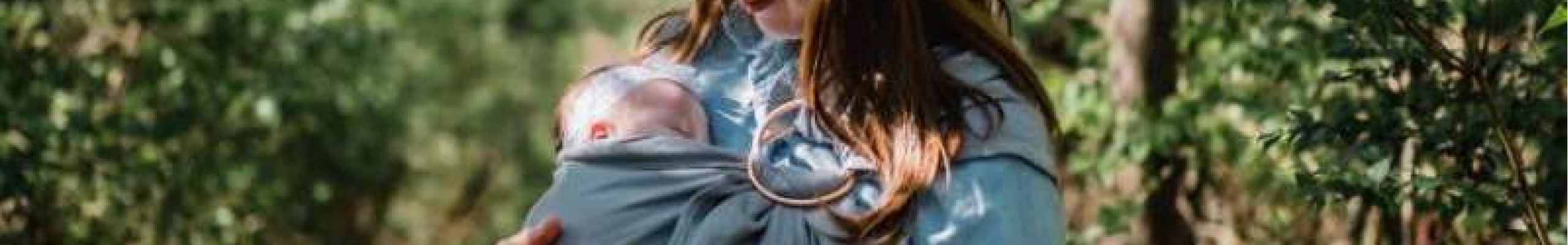 Η σωματική επαφή της μητέρας με το παιδί ενισχύει την ανάπτυξη του εγκεφάλου