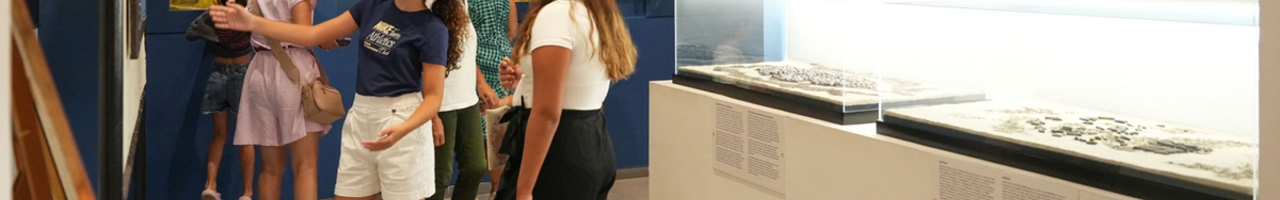 «Βυθός και Τέχνη»: Η θάλασσα της Κεφαλονιάς γίνεται έμπνευση μέσα από τη ζωγραφική @Ληξούρι [11.08.2026]