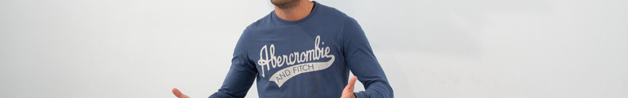 Ομιλία και παρουσίαση του βιβλίου «Κολυμπώντας πέρα από τα όρια» του Σπύρου Χρυσικόπουλου [02.04.2026]