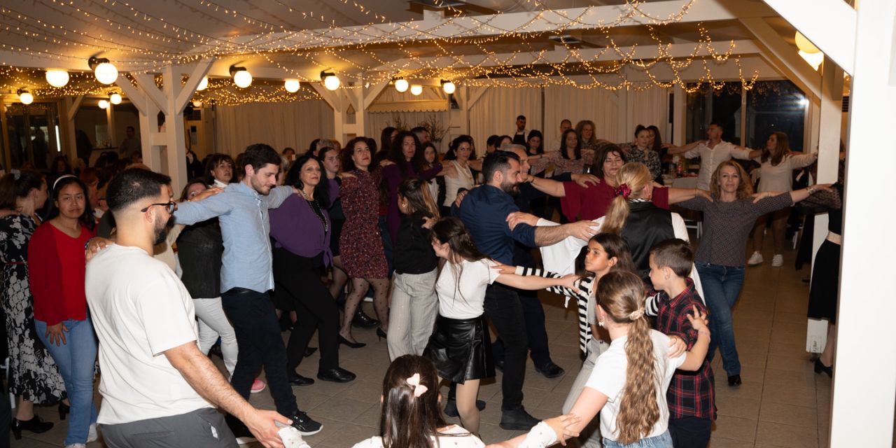 Πολιτιστικός Σύλλογος Κεφαλονιάς & Ιθάκης «Ιόνιος Πνοή»: Νησιώτικο γλέντι @Capitol [05.04.2025]