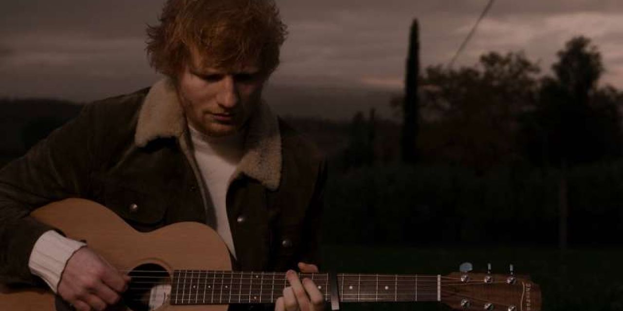 Ο Βρετανός μουσικός Ed Sheeran επέστρεψε στη μουσική σκηνή με το νέο τραγούδι «Afterglow»