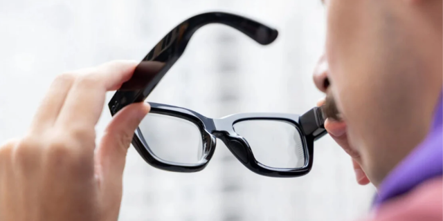 Startup από το Λονδίνο ετοιμάζει έξυπνα γυαλιά με AI για να ανταγωνιστεί τη Meta