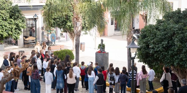 Καταθέσεις για την επέτειο της 17ης Νοεμβρίου @Πλατεία Καμπάνας  [17.11.2025]