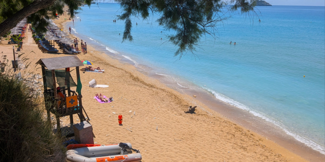 Η ασφάλεια στις παραλίες είναι υπόθεση όλων – Συγχαρητήρια στη ναυαγοσώστρια Σοφία Κασπίρη