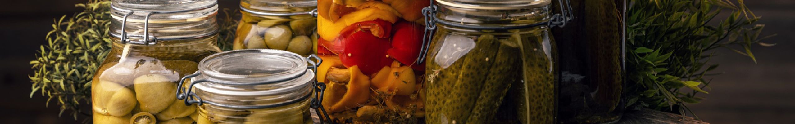10 πράγματα που αγοράζουμε πάντα έτοιμα ενώ μπορούμε να τα φτιάξουμε στο σπίτι