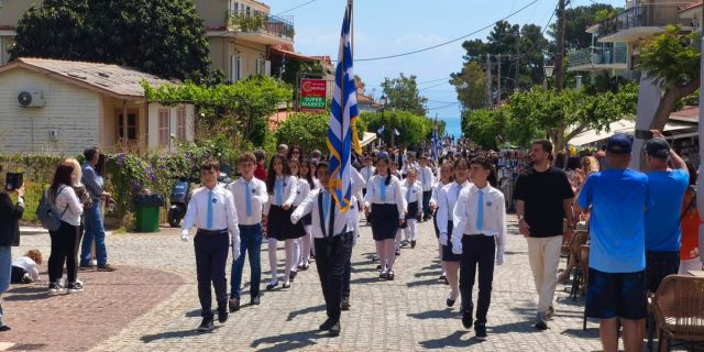 Με λαμπρότητα και επισημότητα έγινε ο εορτασμός της Ένωσης των Επτανήσων στην Σκάλα Κεφαλονιάς