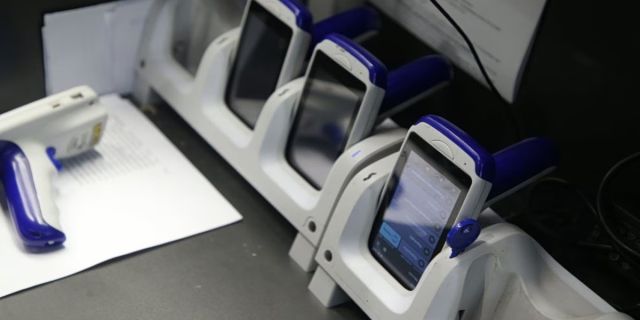 Ψηφιακή κάρτα εργασίας: Επεκτείνεται σε νέους κλάδους – Πότε ξεκινάει η εφαρμογή της β’ φάσης