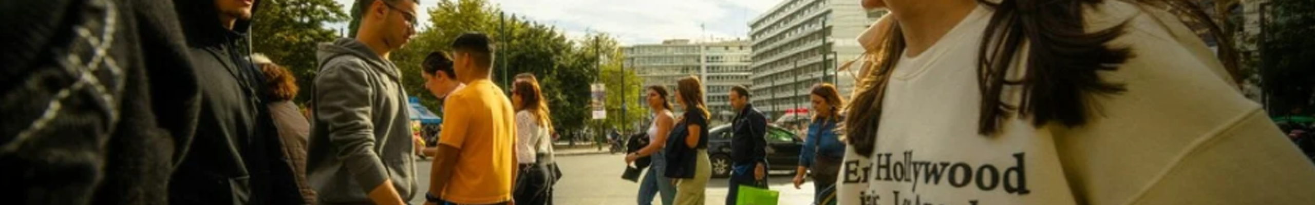 Όλα τα επιδόματα που μπορούν να πάρουν οι νέοι έως 25 ετών μέχρι το τέλος του 2026