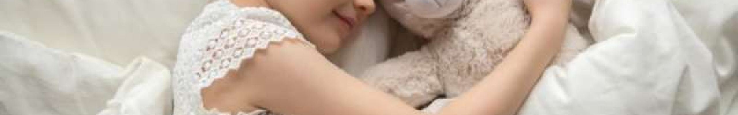 Τα σημάδια ότι το παιδί δεν κοιμάται αρκετά