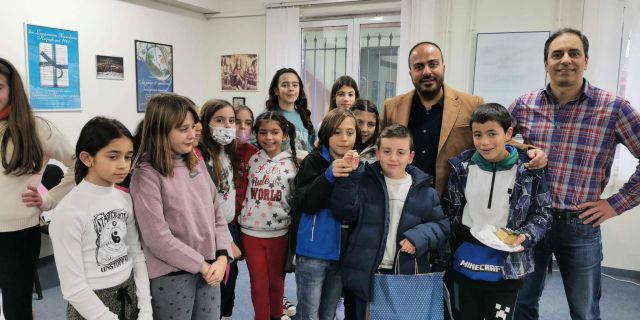 Η Δημοτική Παιδική χορωδία Αργοστολίου έκοψε τη βασιλόπιτά της