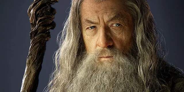 Ian McKellen: «Θα συνεχίσω σε αυτό όσο τα πόδια, οι πνεύμονες και το μυαλό μου λειτουργούν»