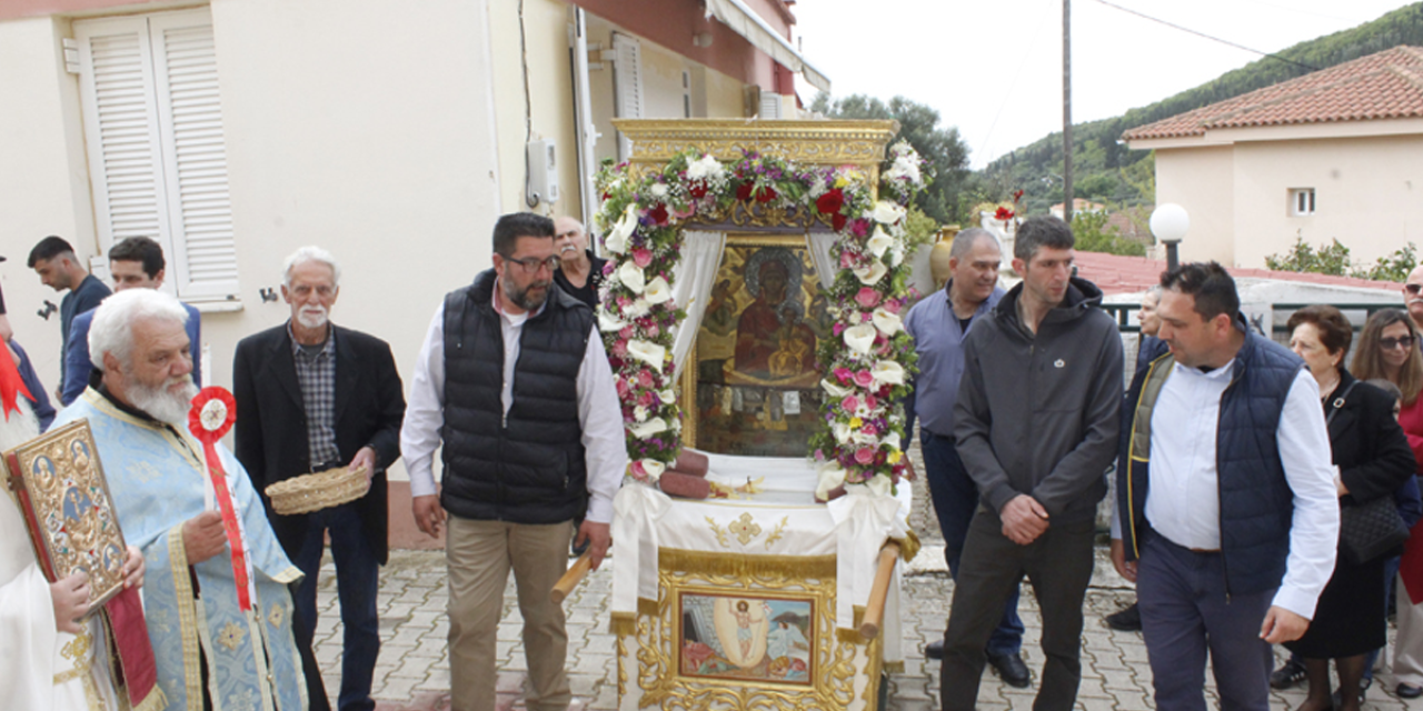 Το Πανηγύρι της Ζωοδόχου Πηγής στα Μονοπολάτα