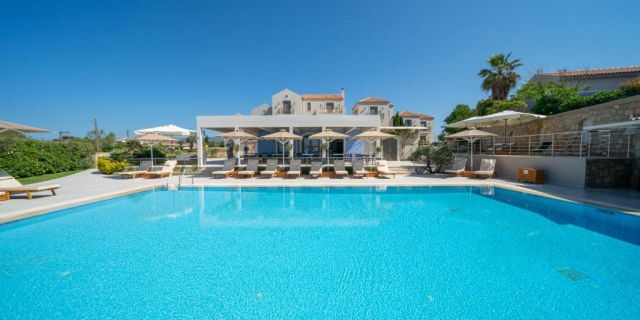 Η επιχείρησή  Costa Rossa Hotel αναζητά προσωπικό