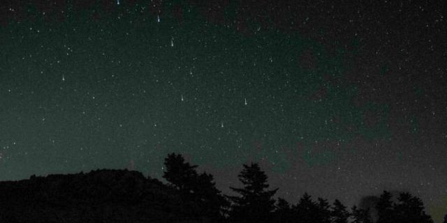 Βραδιά αστροπαρατήρησης στην είσοδο του Εθνικού Δρυμού Αίνου