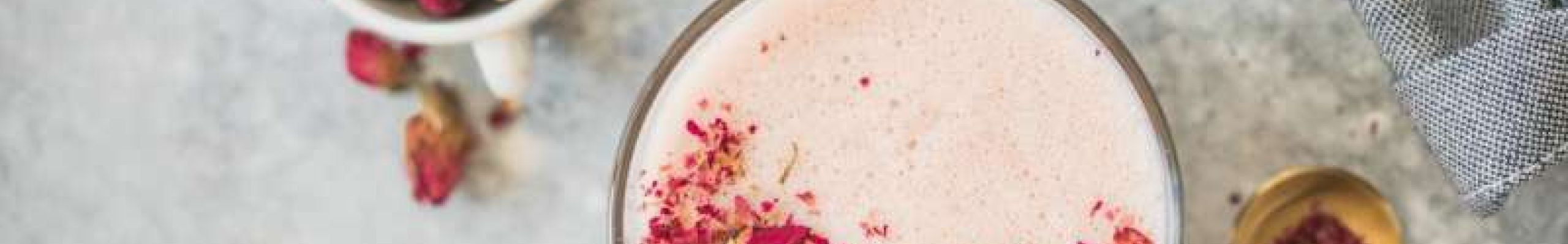 Τα αποτοξινωτικά smoothies με φρούτα για detox πριν τις γιορτές