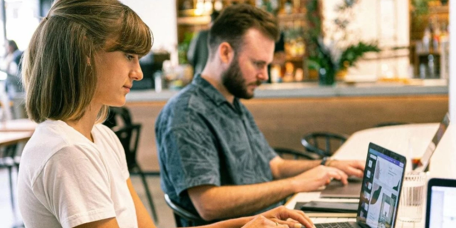 Δώρο Πάσχα: Πώς θα το υπολογίσετε με το app του ΚΕΠΕΑ – Ποιοι το δικαιούνται