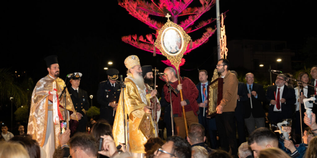 Αργοστόλι: Το πρόγραμμα Επιταφίων και Αναστάσεως στην Πλατεία Βαλλιάνου