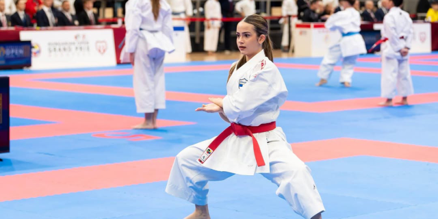 Στο Πανελλήνιο Πρωτάθλημα Καράτε στο Λουτράκι η Ελένη Παπαναστασάτου