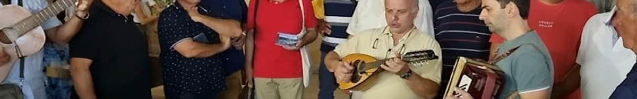 Κεφαλονίτικες καντάδες από τους κανταδόρους της Χορωδίας Αργοστολίου