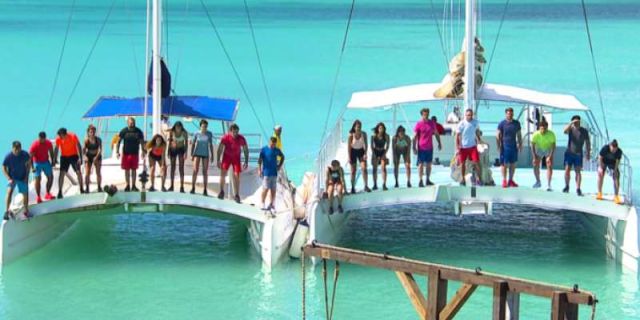 Το Survivor έκανε πρεμιέρα με το δεξί