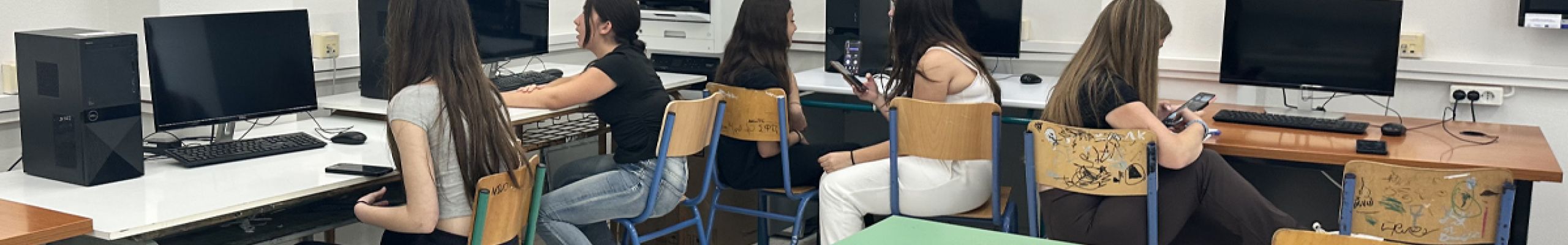 Μαθήτριες από την Πάστρα και την Αγία Θέκλη συμμετείχαν στο διεθνές Erasmus+ για τη βιωσιμότητα και την ισότητα