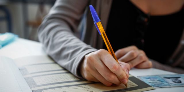 Ξεκινούν οι Πανελλήνιες 2026: Το πρόγραμμα – Πότε βγαίνουν οι βαθμοί