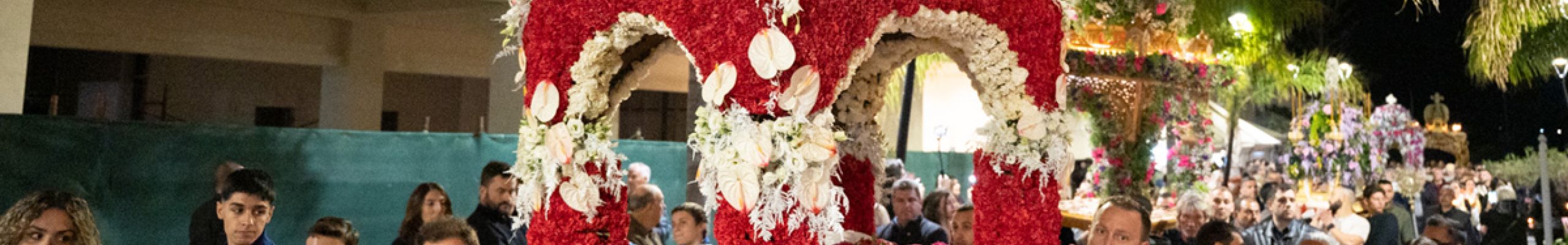 Αναδρομή στην περιφορά Επιταφίων στο Αργοστόλι