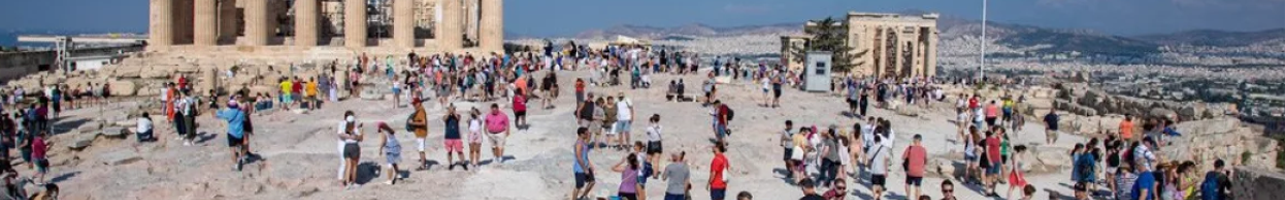 Αισιόδοξα τα μηνύματα για την τρέχουσα τουριστική περίοδο: Τι αλλάζει στις ταξιδιωτικές συνήθειες
