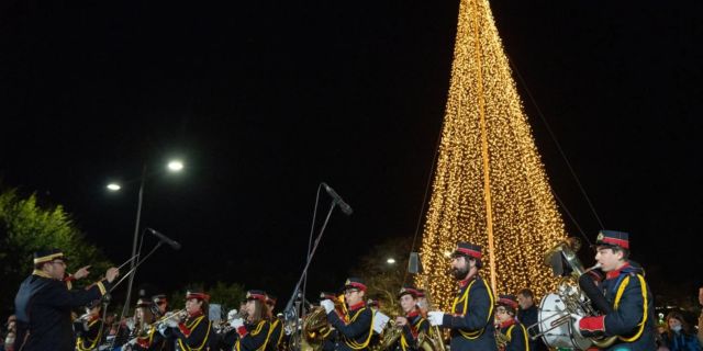 Φωταγώγηση του Χριστουγεννιάτικου Δέντρου στο Αργοστόλι αύριο 10/12/2022