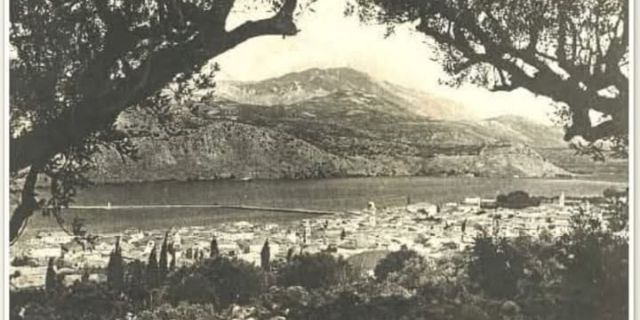 Ρετρό: Δείτε μια προπολεμική φωτογραφία από τον Αϊ-Θανάση στο Αργοστόλι!